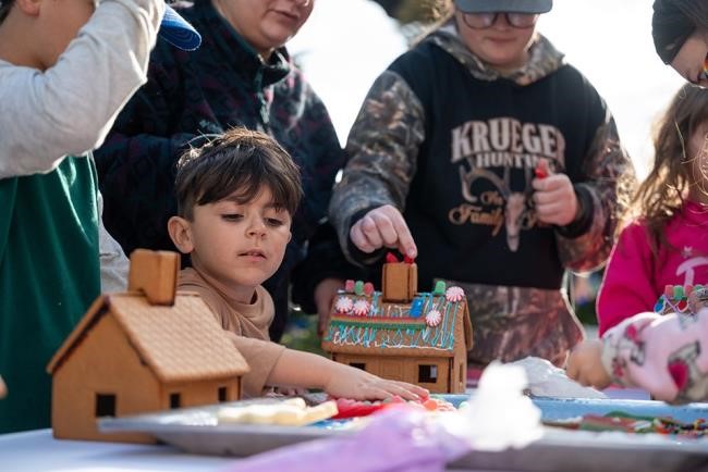Gingerbread House Making 
