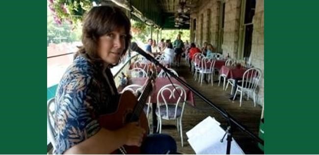 Live Music in the Balcony Restaurant 