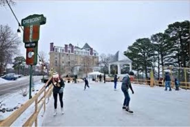 Free to Guests Ice Skating 